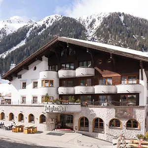 Szálloda Alpenhotel Ischglerhof, Ischgl